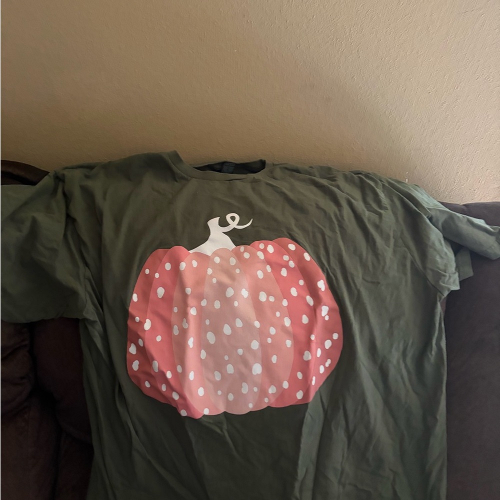 Gildan Olive Tee with Pink Pumpkin Design